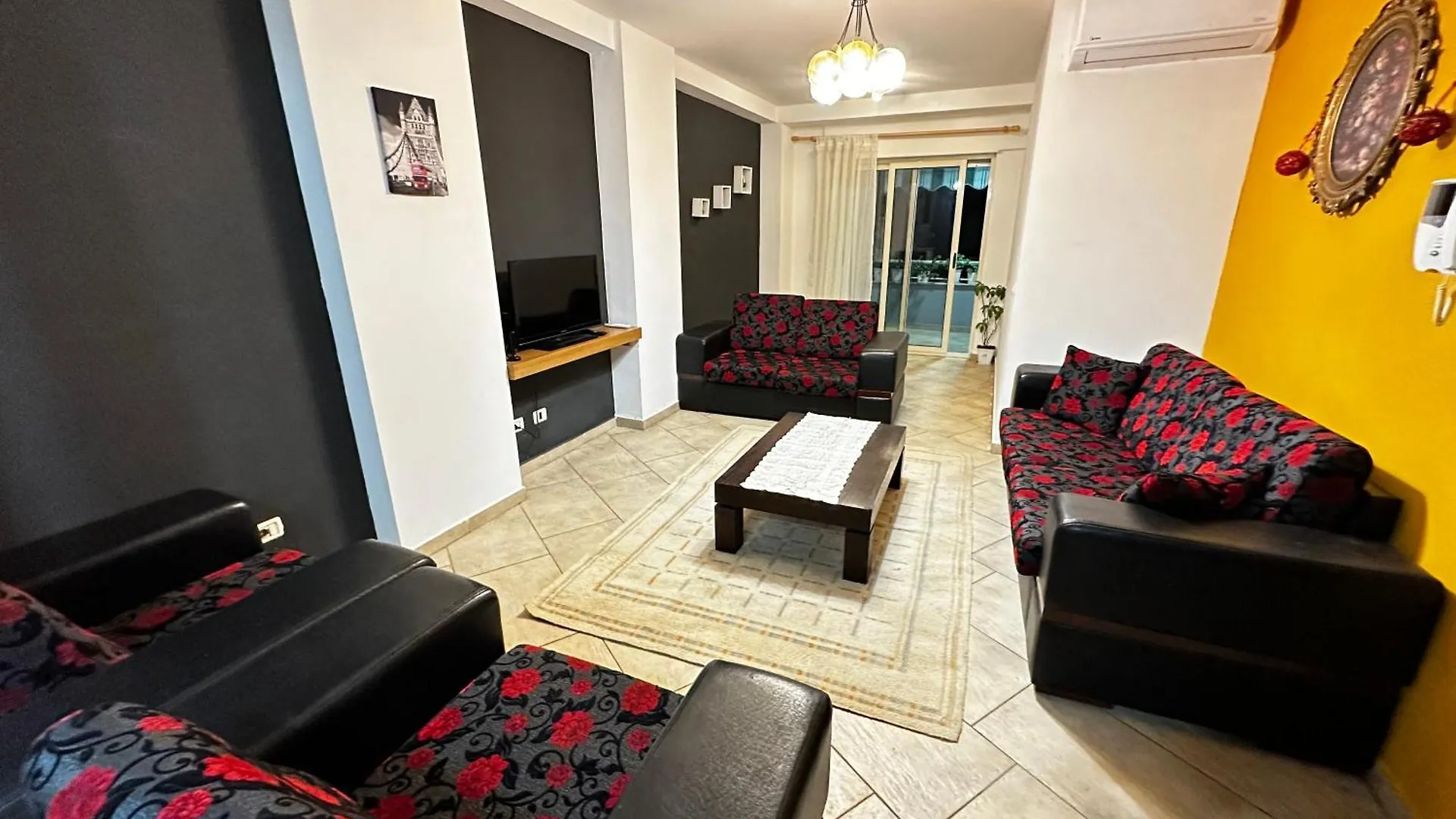 Apartment Tirana City Inn